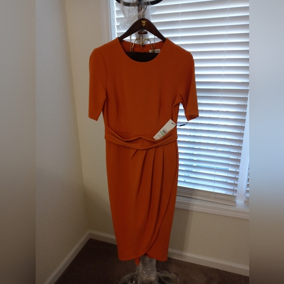 NWT CALVIN KLIEN Size 8 Tailored Pleated Fitted Orange Dress - Picture 2 of 6
